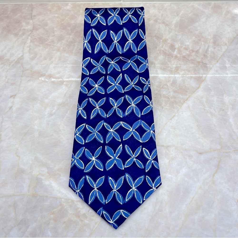 Hugo Boss 100% Silk Tie